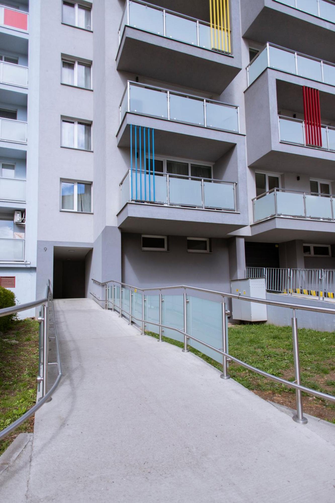 Loomena Apartments-Free Garage Košice Εξωτερικό φωτογραφία